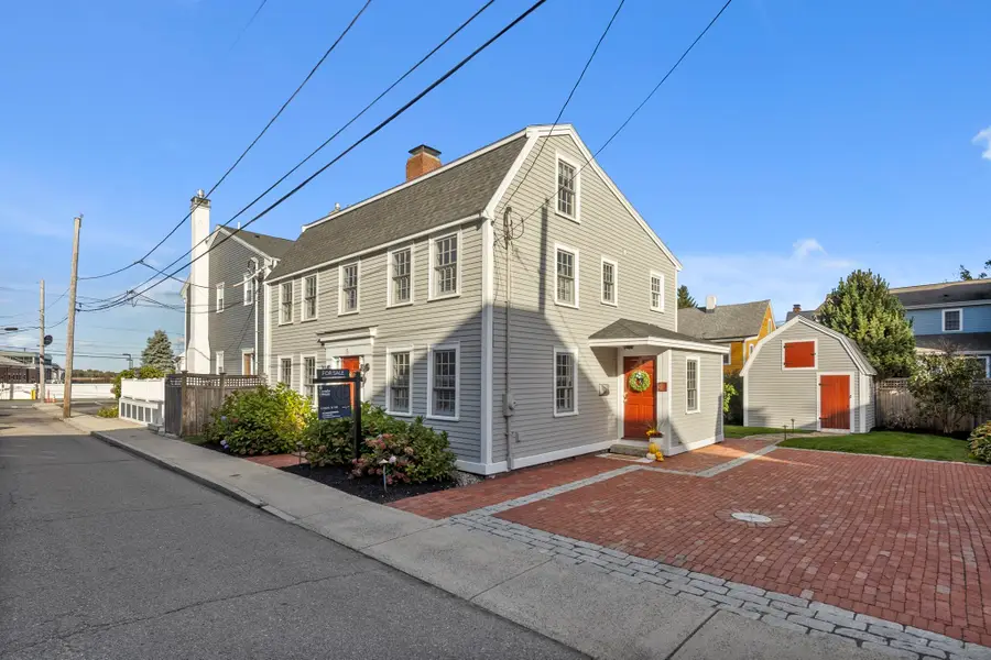 5 Salem St, Newburyport, MA 01950 - #2