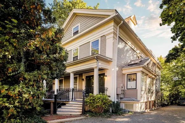 90 Putnam Avenue #3, Cambridge, MA 02139