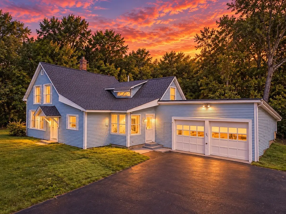 521 Northfield Rd, Hinsdale, NH 03451 - #1