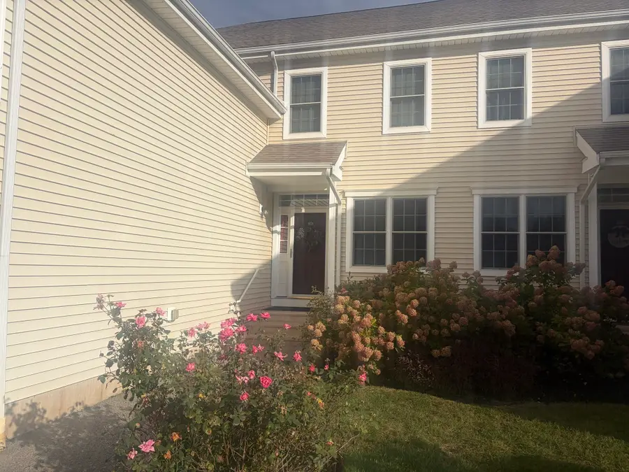 902 Main St #39, Hanson, MA 02341 - #2