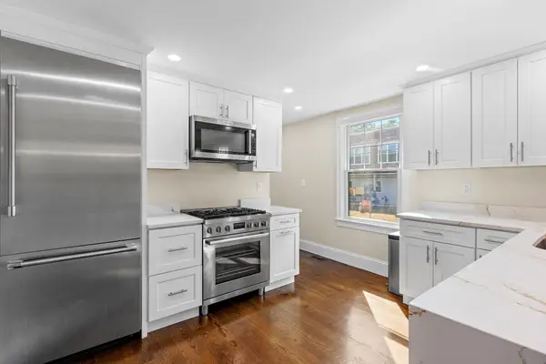 172-174 Blue Hill Ave #174, Milton, MA 02186