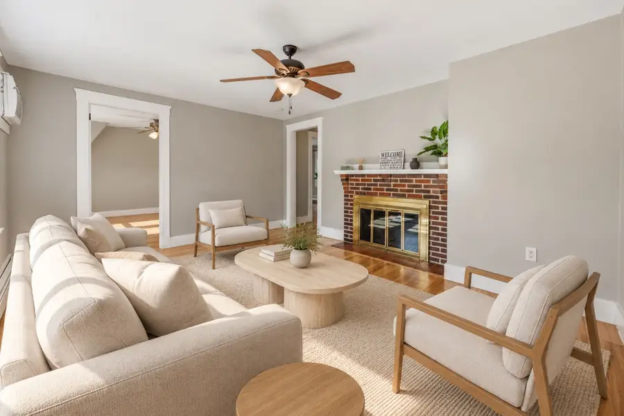 1145 Boylston St #3, Newton, MA 02464 - #2