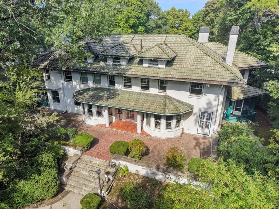 41 Montvale Rd, Newton, MA 02459 - #2