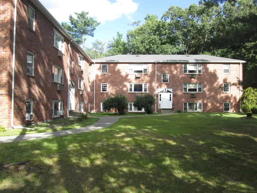 57 Daniels St #4, Millis, MA 02054 - #2