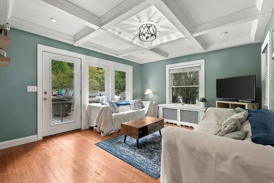 746 Dighton Ave, Taunton, MA 02780 - #3
