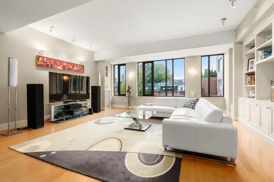 1313 Washington St #330, Boston, MA 02118 - #3