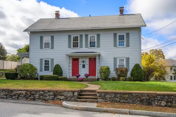 106 Chestnut St, Southbridge, MA 01550