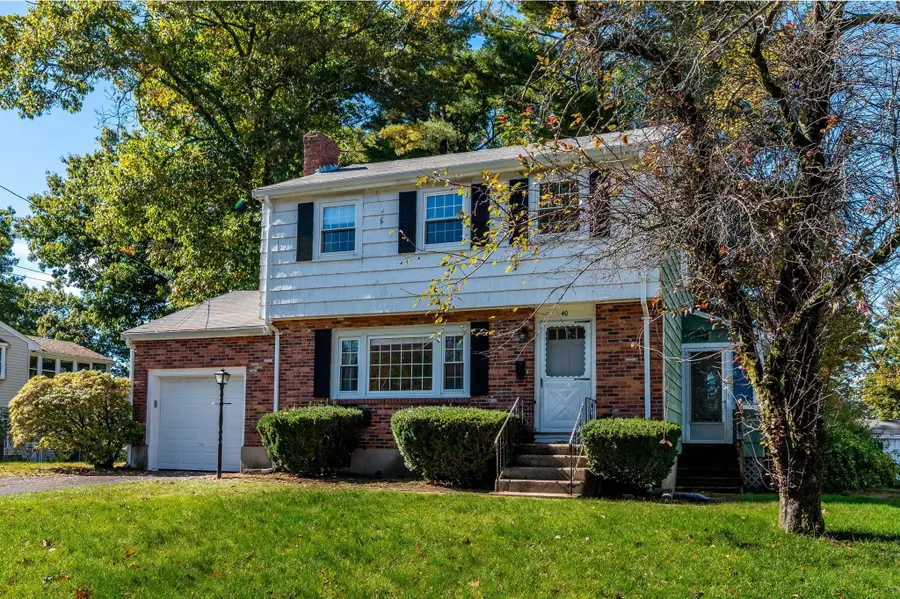 40 Winstead Avenue, Dedham, MA 02026 - #3