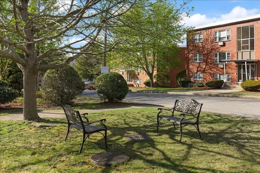 1105 Lexington Street #8-6, Waltham, MA 02452 - #2