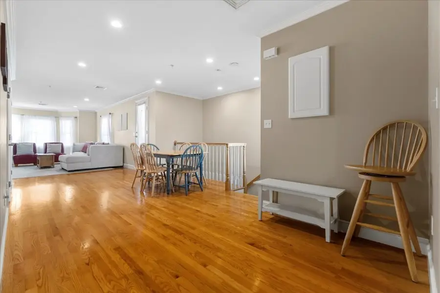 146 Adams Street #2, Waltham, MA 02453 - #2