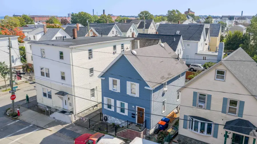166 Blackmer St, New Bedford, MA 02744 - #3
