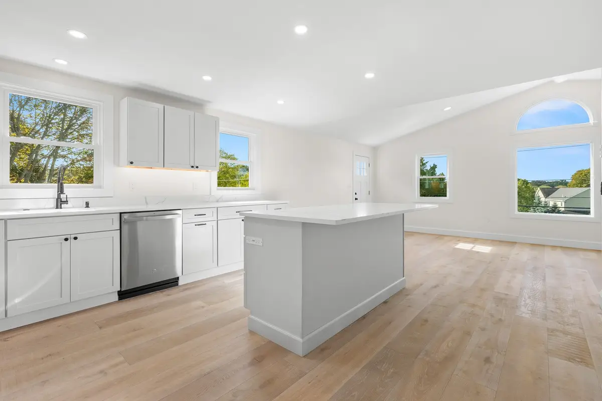 16 Reynard Street #2, Gloucester, MA 01930 - #1