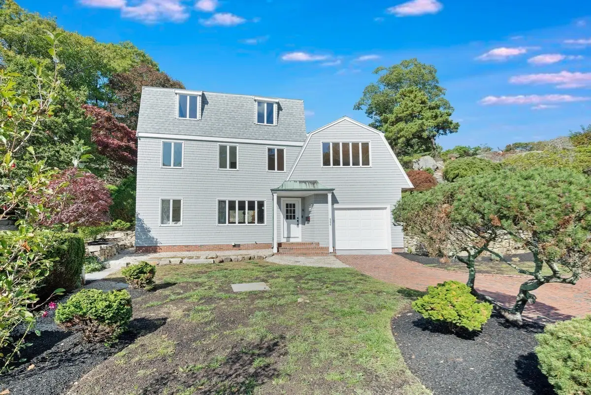 500 Summer St, Manchester, MA 01944 - #1
