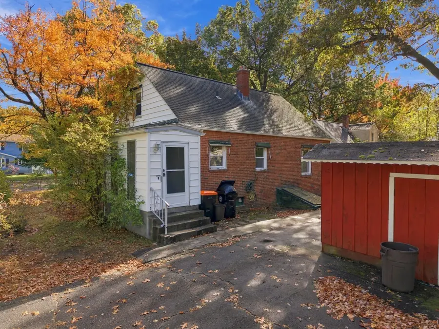112 Pittroff Ave, South Hadley, MA 01075 - #3