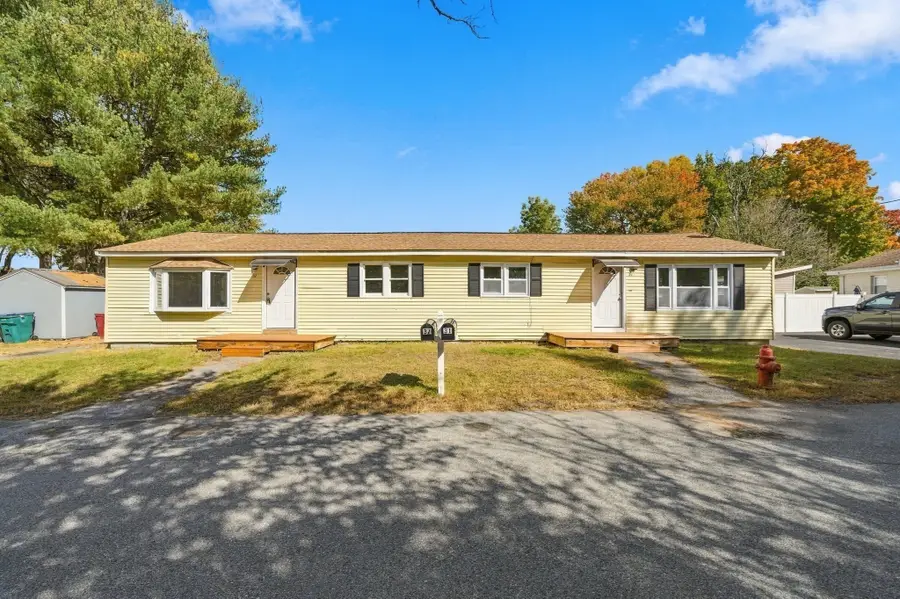 31-37 Monarch St, Lowell, MA 01854 - #2