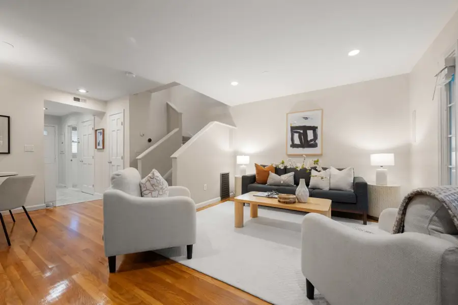 40 Cummings Rd. #4, Boston, MA 02135 - #3