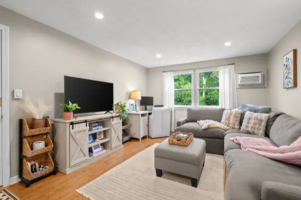 241 Main St #C8, Reading, MA 01867