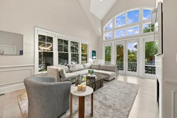 2 Heron Way #2, Hingham, MA 02043