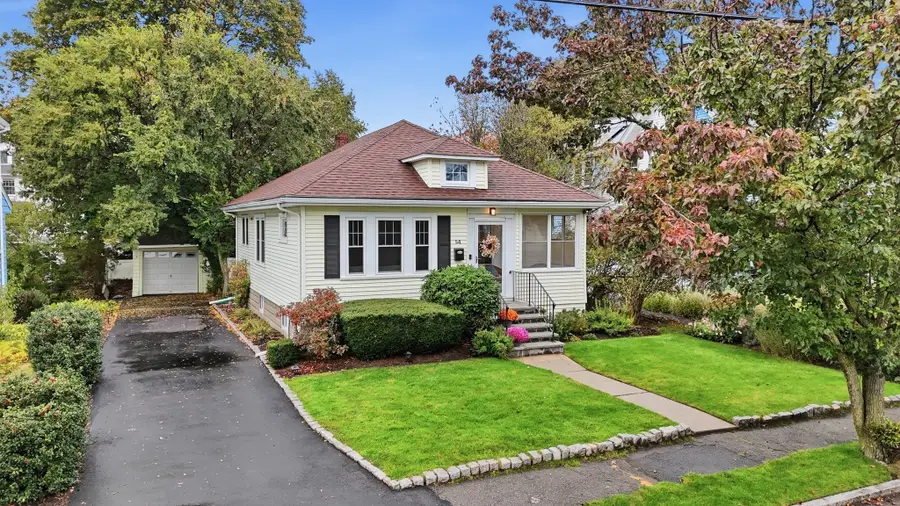 54 Bruce Road, Waltham, MA 02453 - #2