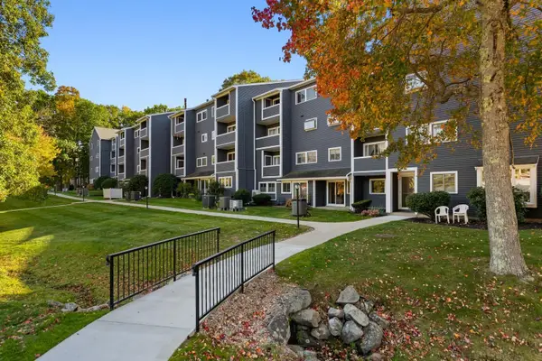 400 Colonial Dr #21, Ipswich, MA 01938