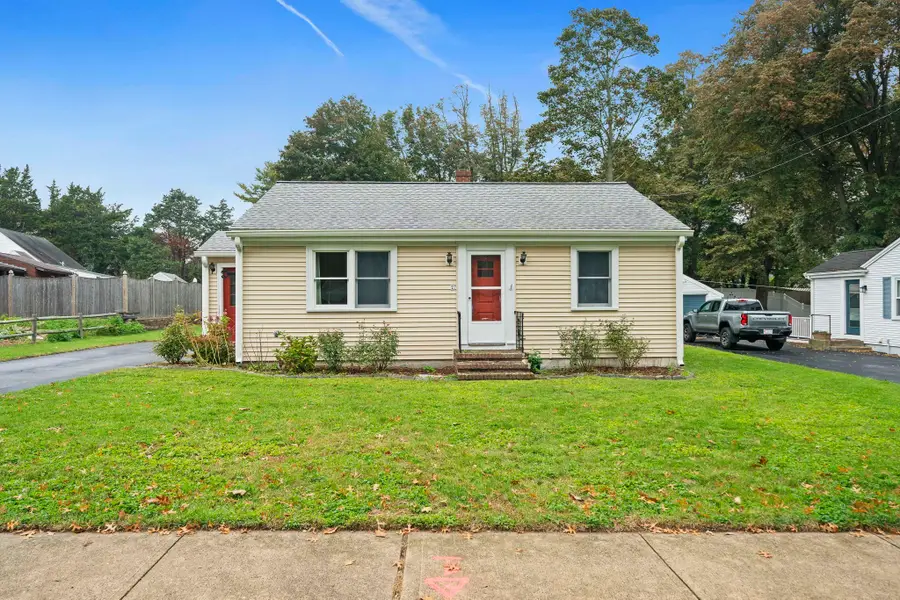 27 Olmsted Terr, Plymouth, MA 02360 - #2