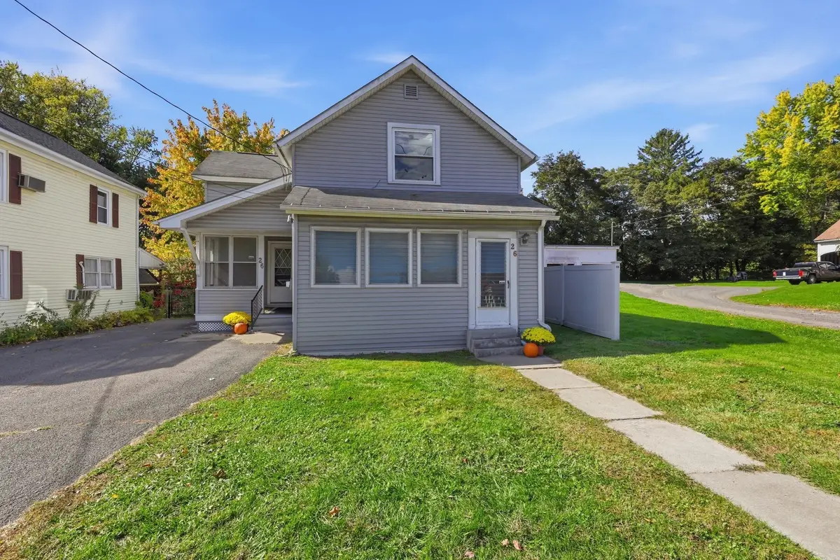 26 Elm St, Greenfield, MA 01301 - #1