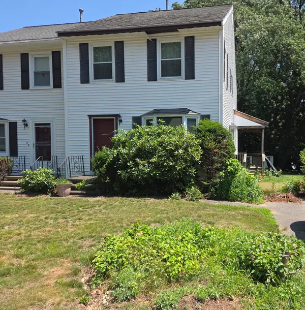6 Riverbank Circle #6, Haverhill, MA 01835