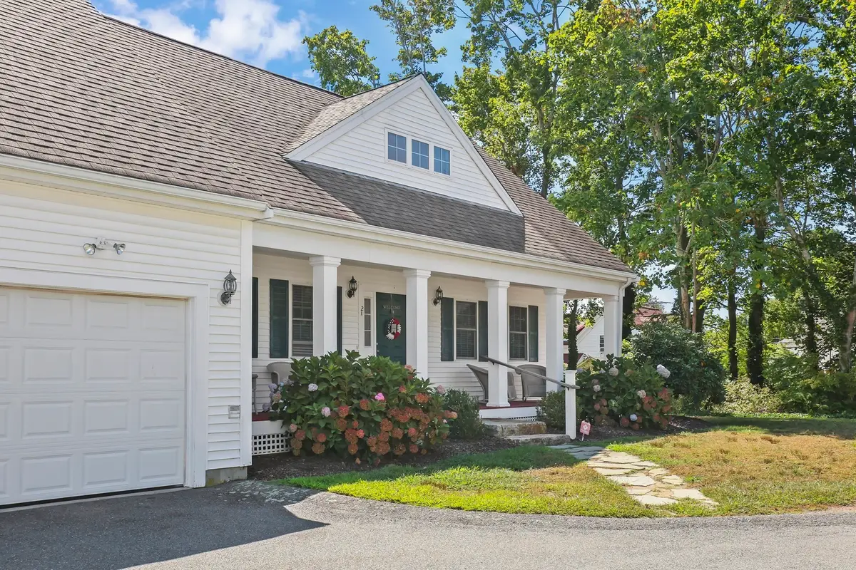 2 Rosemary Ln #A, Wareham, MA 02571 - #1