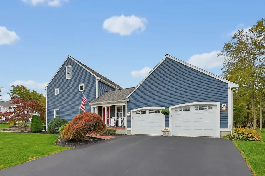 80 Harvest Ln, Bridgewater, MA 02324 - #2