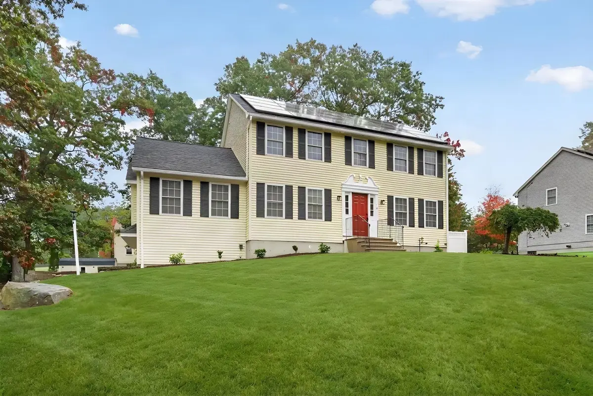 16 Horseshoe Ln, Clinton, MA 01510 - #1
