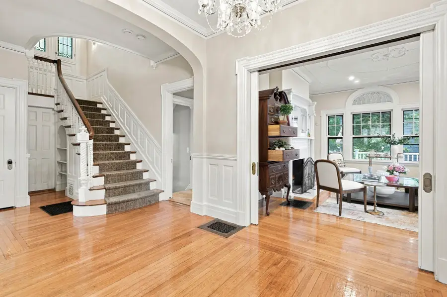 40 Shornecliffe Rd, Newton, MA 02458 - #3