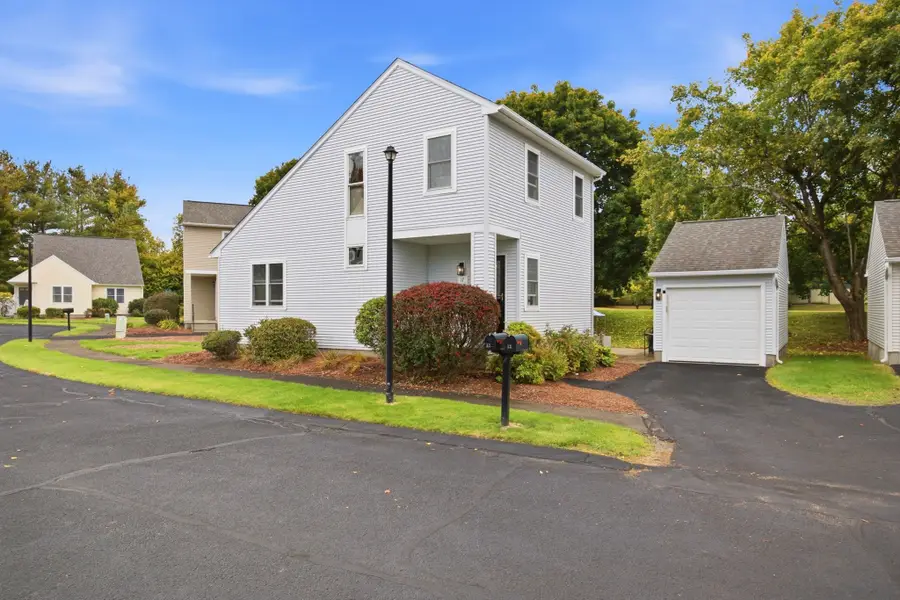17 Curry Lane #17, Chicopee, MA 01022 - #3
