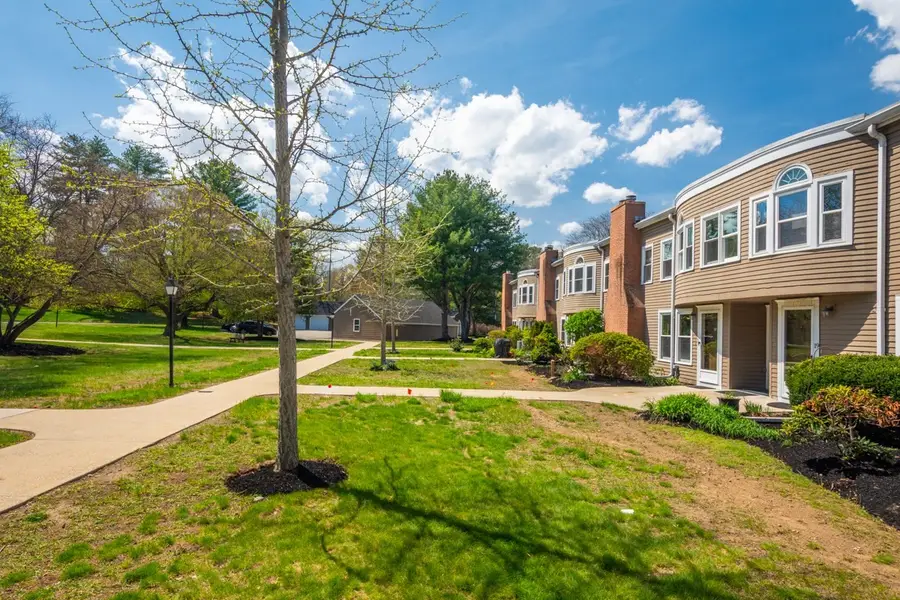 75 Page Road #16, Bedford, MA 01730 - #3