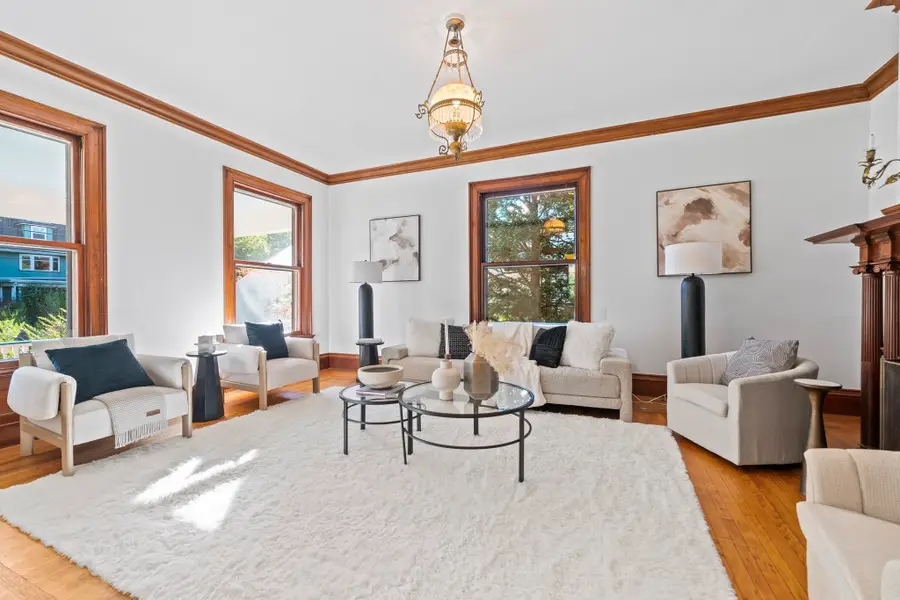 945 Beacon Street, Newton, MA 02459 - #3