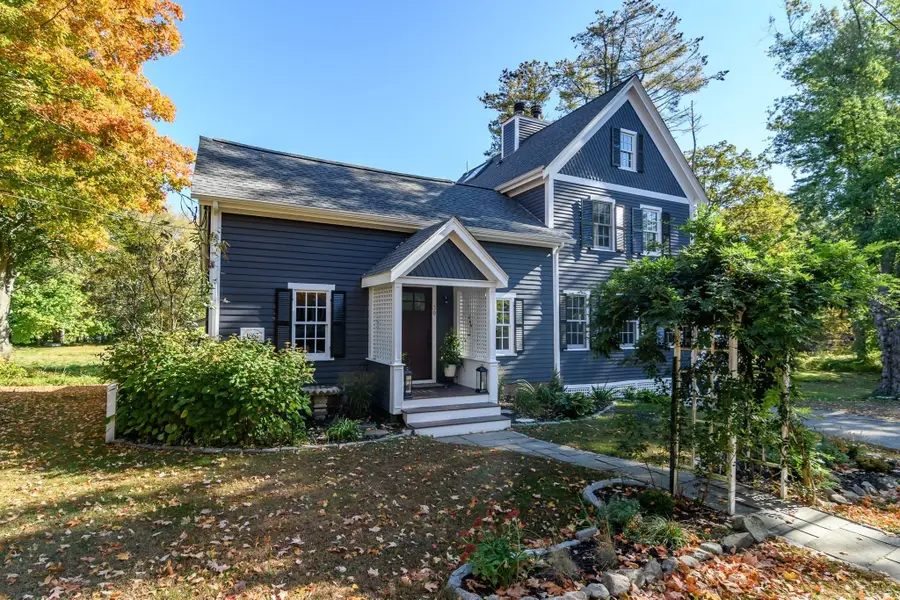 30 S River St, Wellesley, MA 02482 - #2