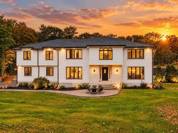 23 Bens Way- Private Rd, Hopedale, MA 01747
