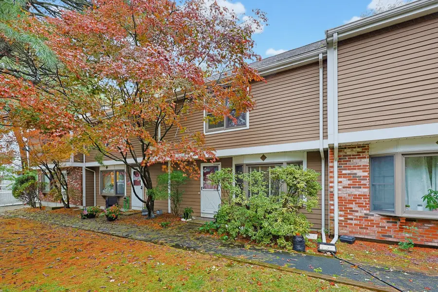 14 Anderson Way #14, Malden, MA 02148 - #3