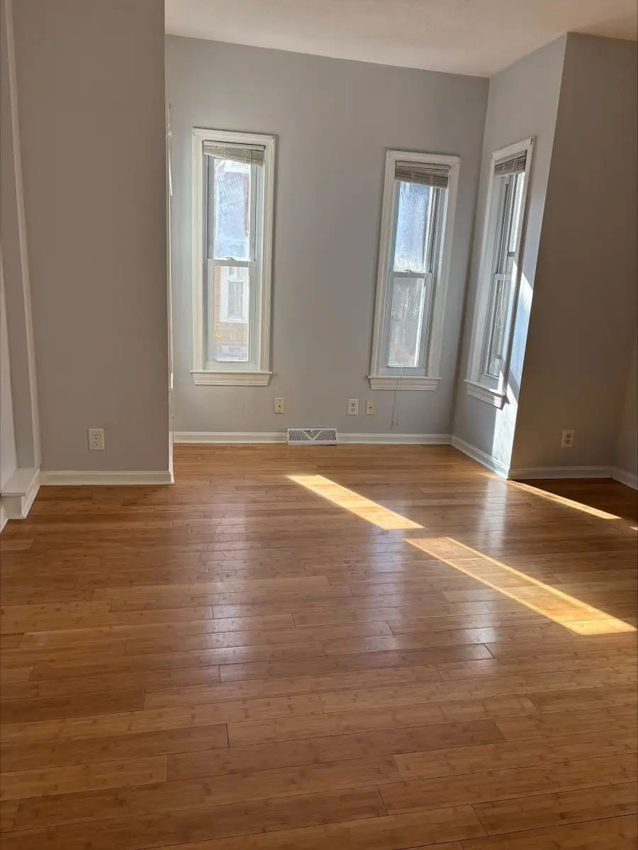 10 Rockdale Ave, Lowell, MA 01854 - #2