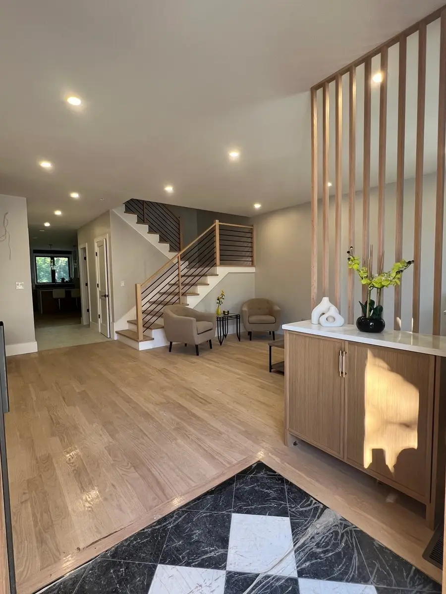 53 Oak, Newton, MA 02465 - #2