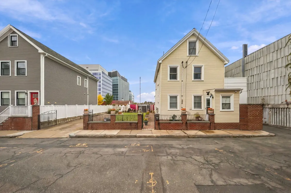 40 Horace St, Somerville, MA 02143 - #1