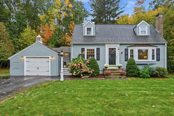21 Curve Street, Bedford, MA 01730
