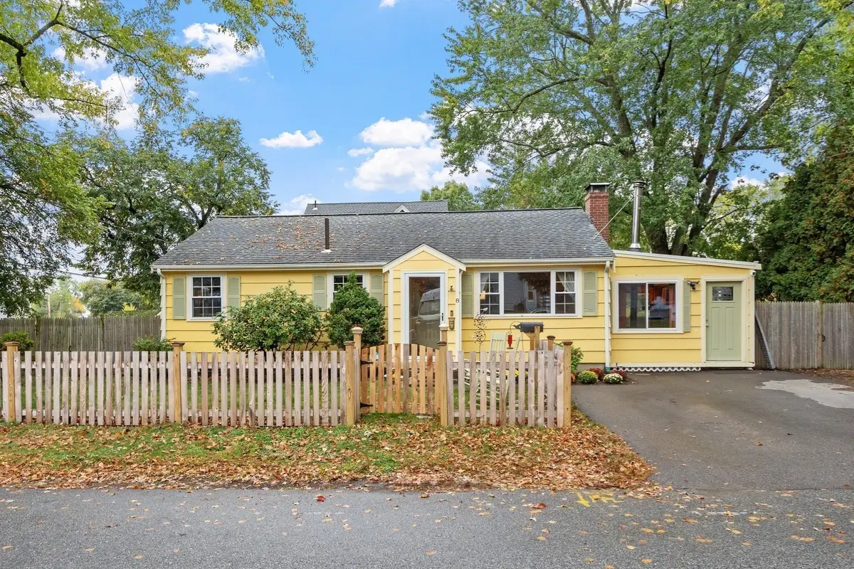 8 Grant St Ext, Framingham, MA 01702 - #1