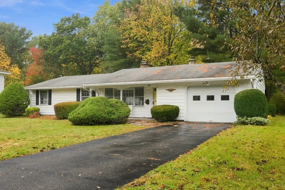 8 Trinity St, Danvers, MA 01923 - #1