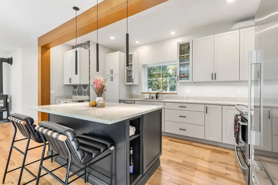 108 Kilby St, Hingham, MA 02043 - #2