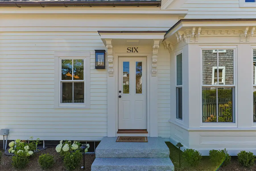 6 Washington Avenue, Provincetown, MA 02657 - #2