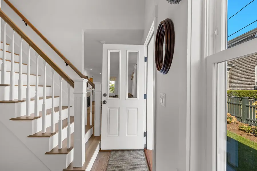 6 Washington Avenue, Provincetown, MA 02657 - #3