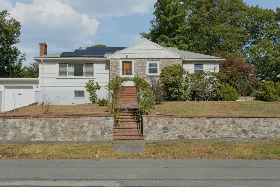 51 Fay Rd, Dedham, MA 02026 - #2