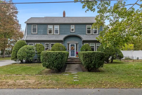 25 Westwood Road, Stoneham, MA 02180