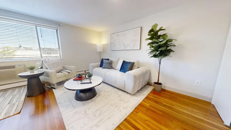 20 Riverside Street #2-3, Watertown, MA 02472 - #3