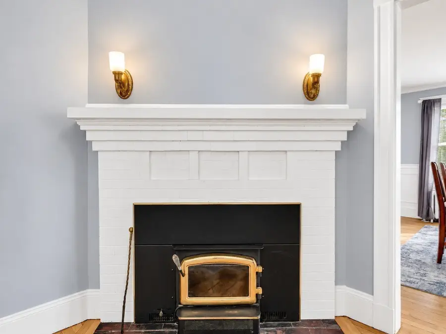48 Hawthorn Rd, Milton, MA 02186 - #3